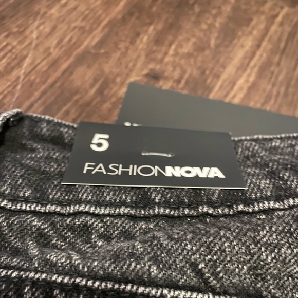 Woman’s High Cut Cheeky Super Frayed Hem Fashion Nova Jean Shorts - Picture 5 of 9